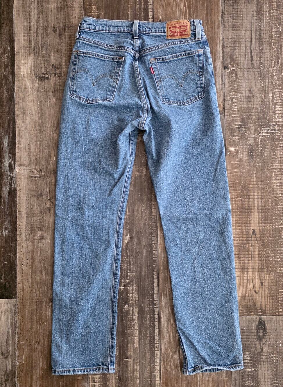 Levi's 501 Button Fly Light Wash Blue Jeans 28x28